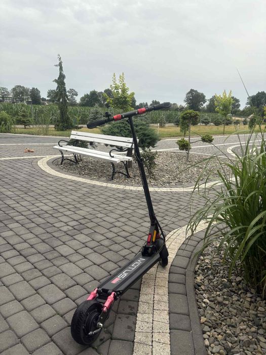 Hulajnoga elektryczna Motus 8.5 pro lite