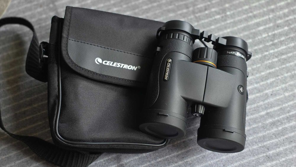 Lornetka Celestron Nature DX 8x42 stan idealny, komplet!