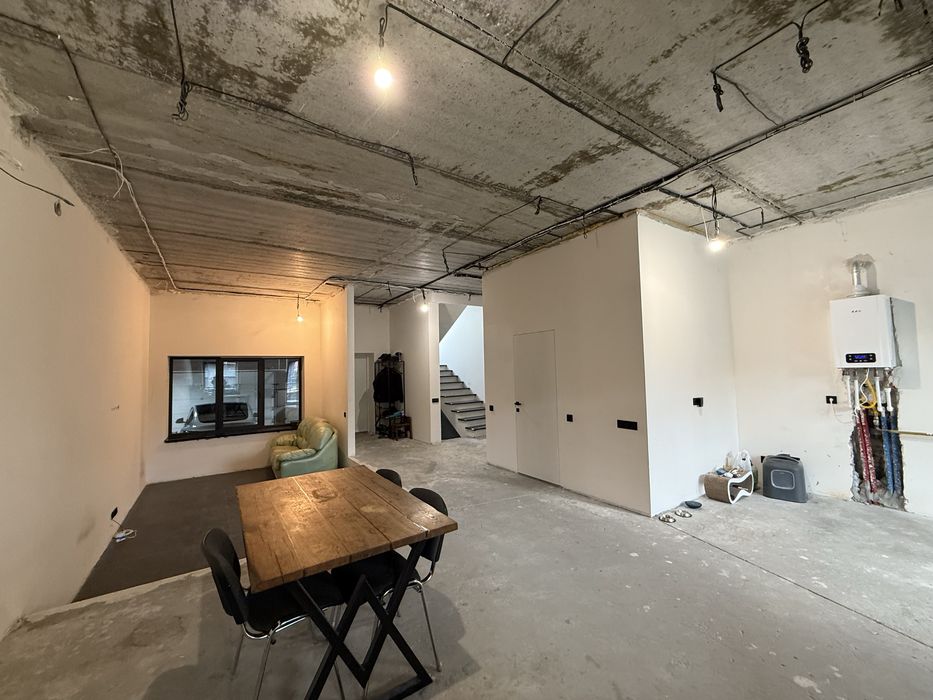 Чайки Продаж будинку 211 кв.м 5 соток