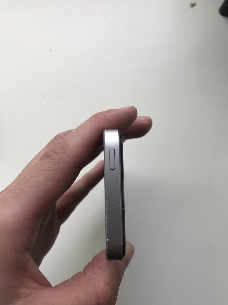 Iphone 6,7,se 16гб neverlock