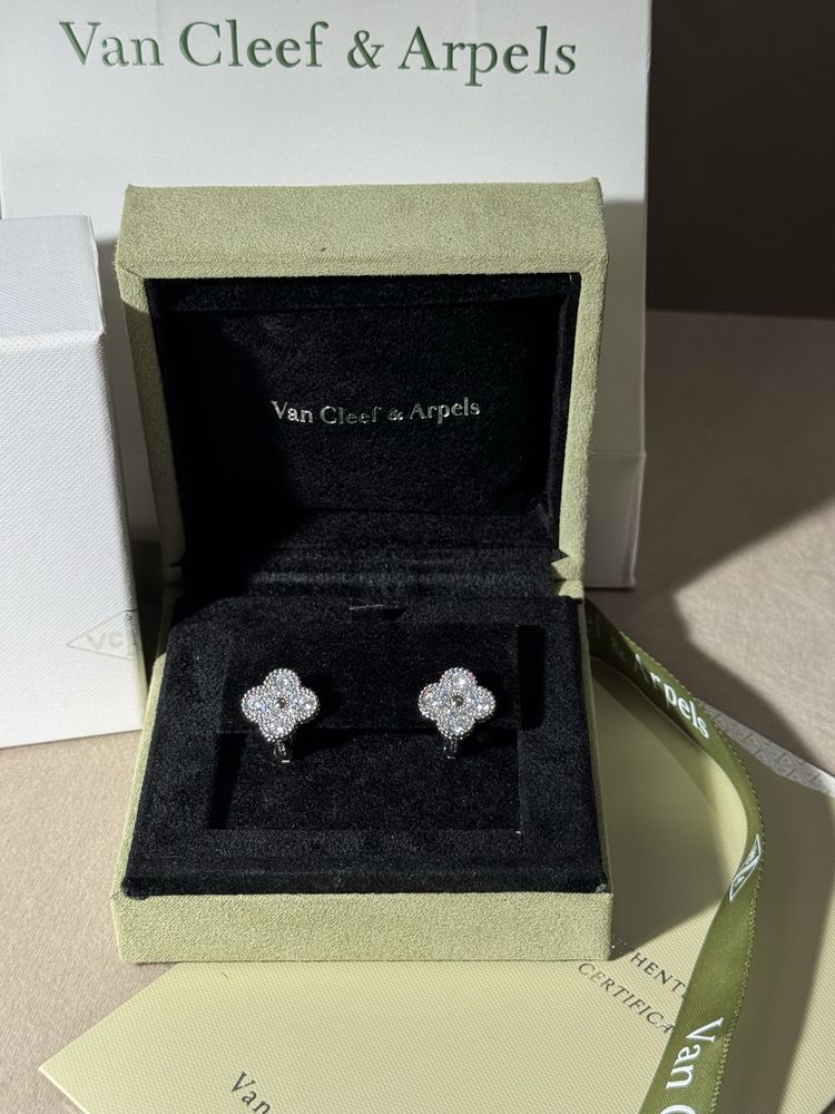 Сережки Van Cleef & Arpels