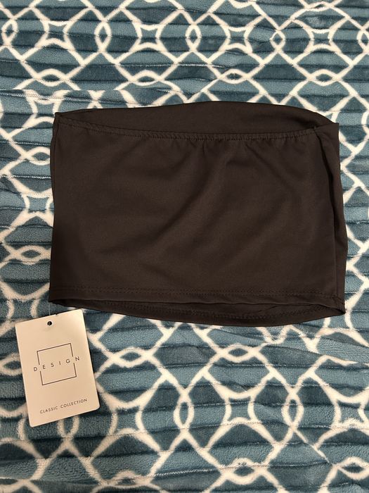 Conjunto de seda top e saia