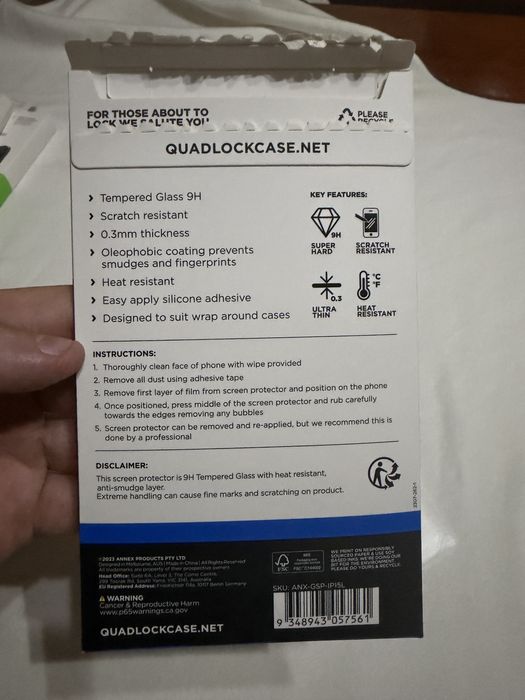 Pelicula iPhone 15 Pro Max - Quad Lock