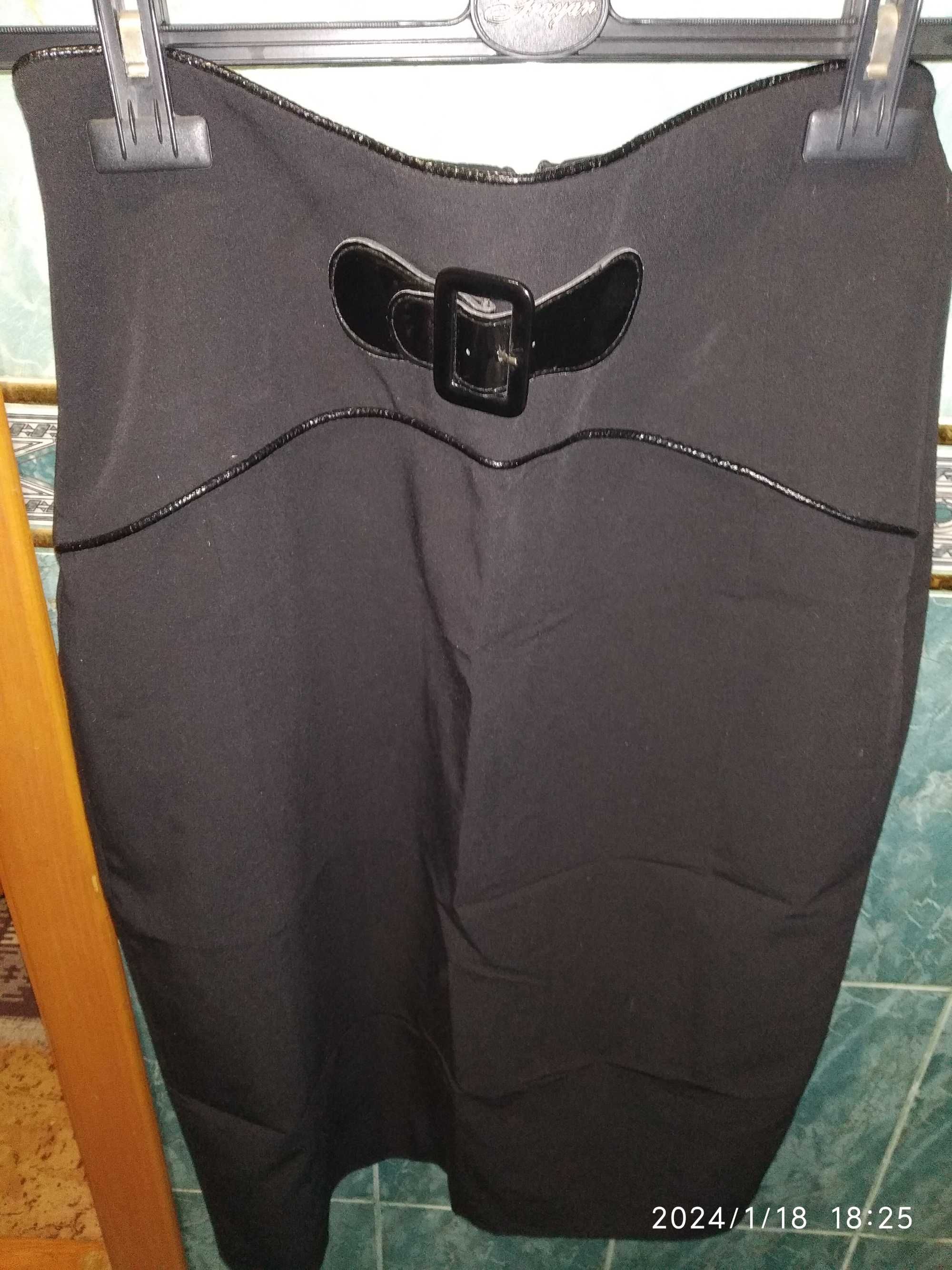 Стильная женская юбка черного цвета фирма George