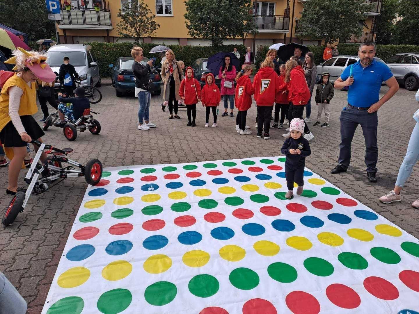 Dmuchana zabawka Lego zjeżdżalnia dla dzieci