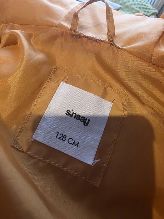 Dziecięca Kamizelka SINSAY z Kapturem - Musztardowy Rozmiar 128