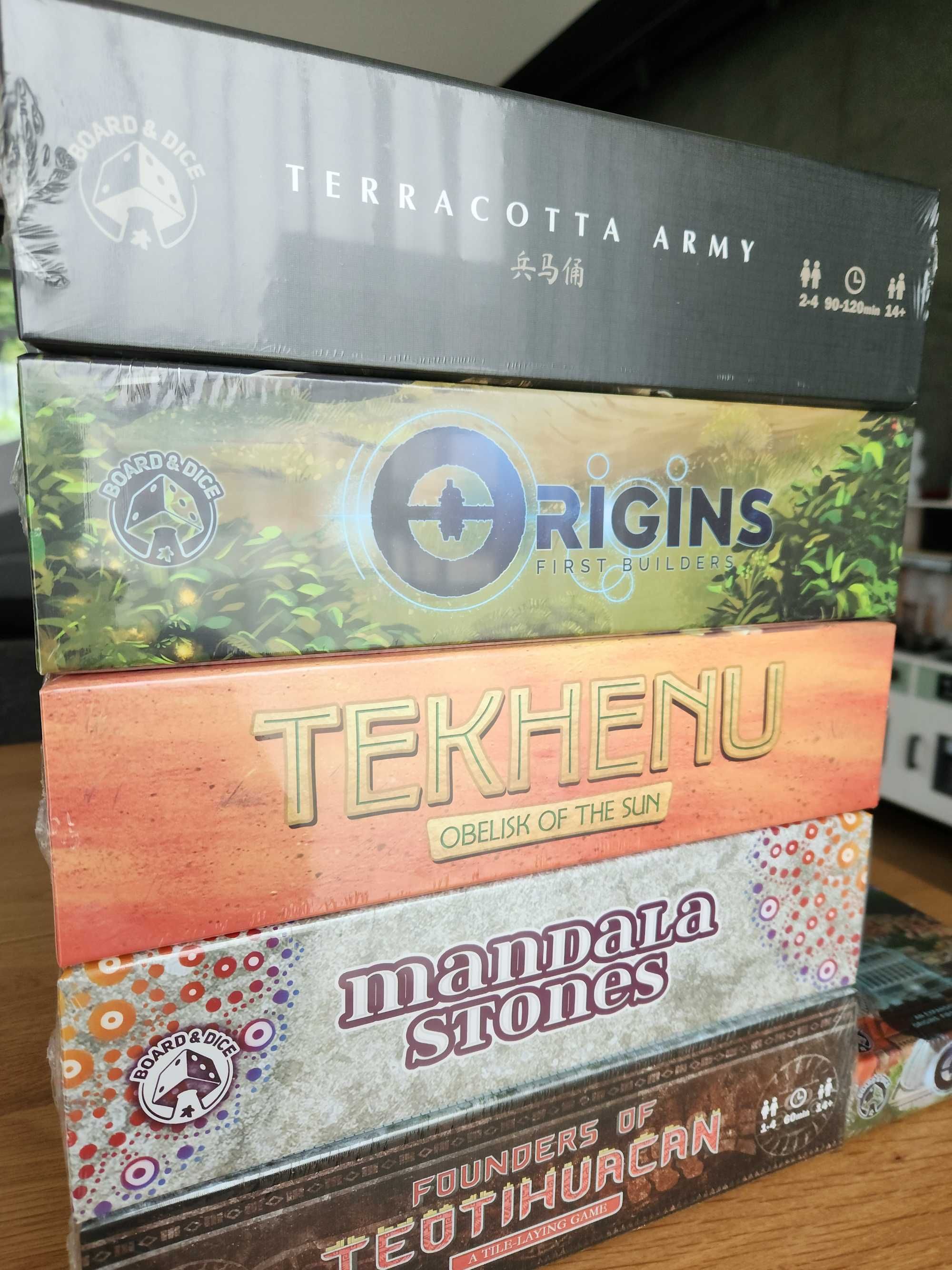 Nowe gry w folii Terakotowa Armia Origins Teotihuacan Tekhenu +