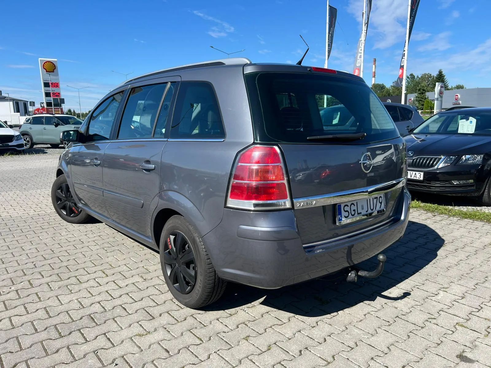 Opel Zafira Gaz*HAK*RadioNavigacja*Stan wzorowy bez rdzy* 2 Klucze!