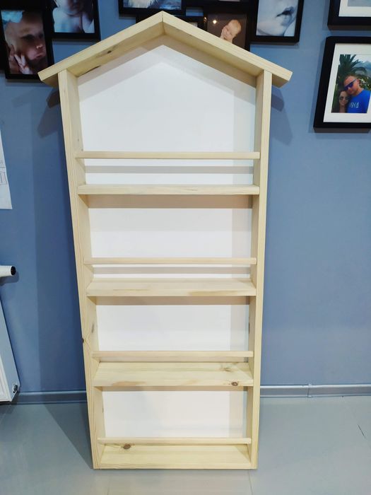 Regał Domek na książki