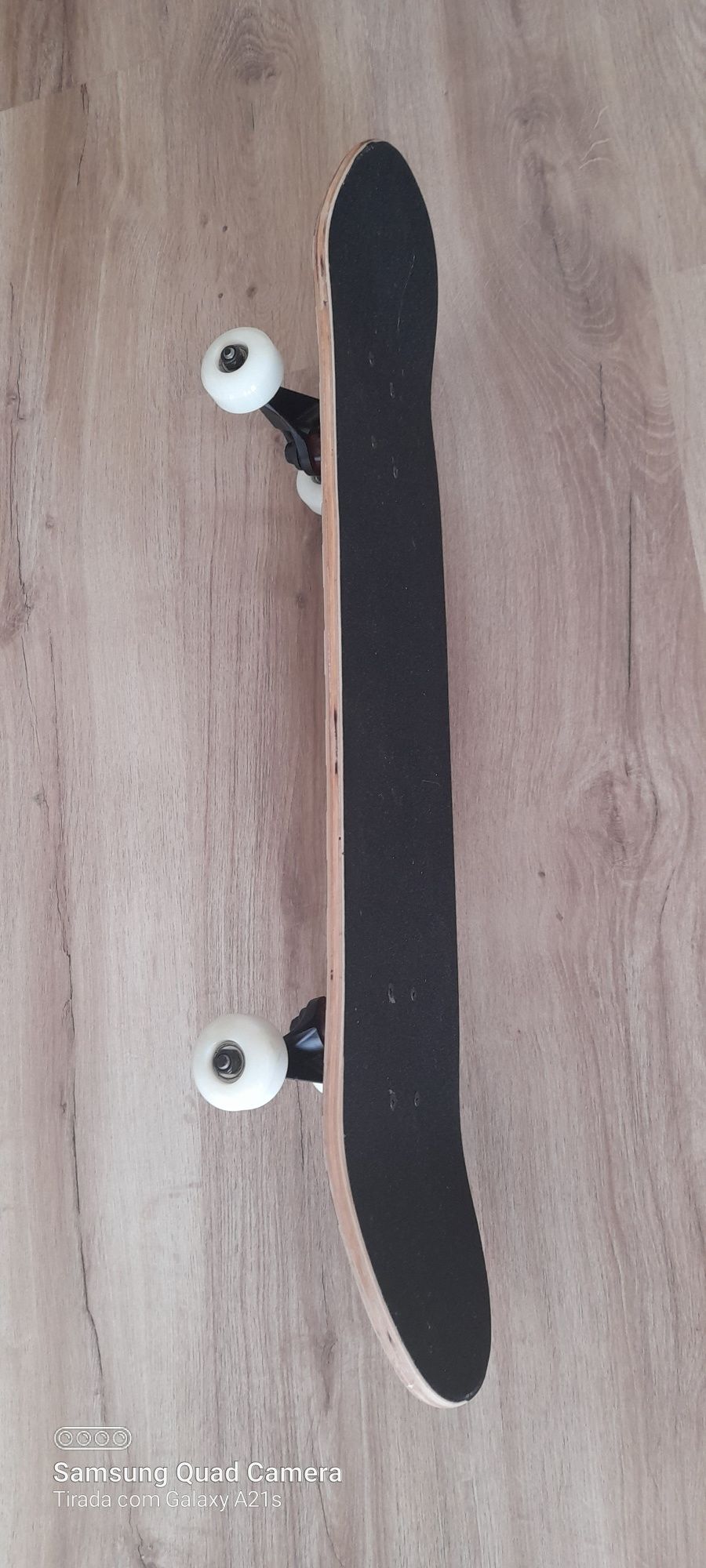 Vendo Skateboard novo