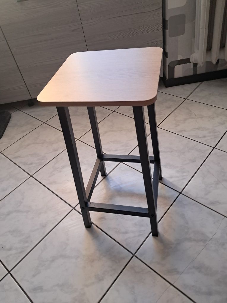 Niwy taboret  hoker