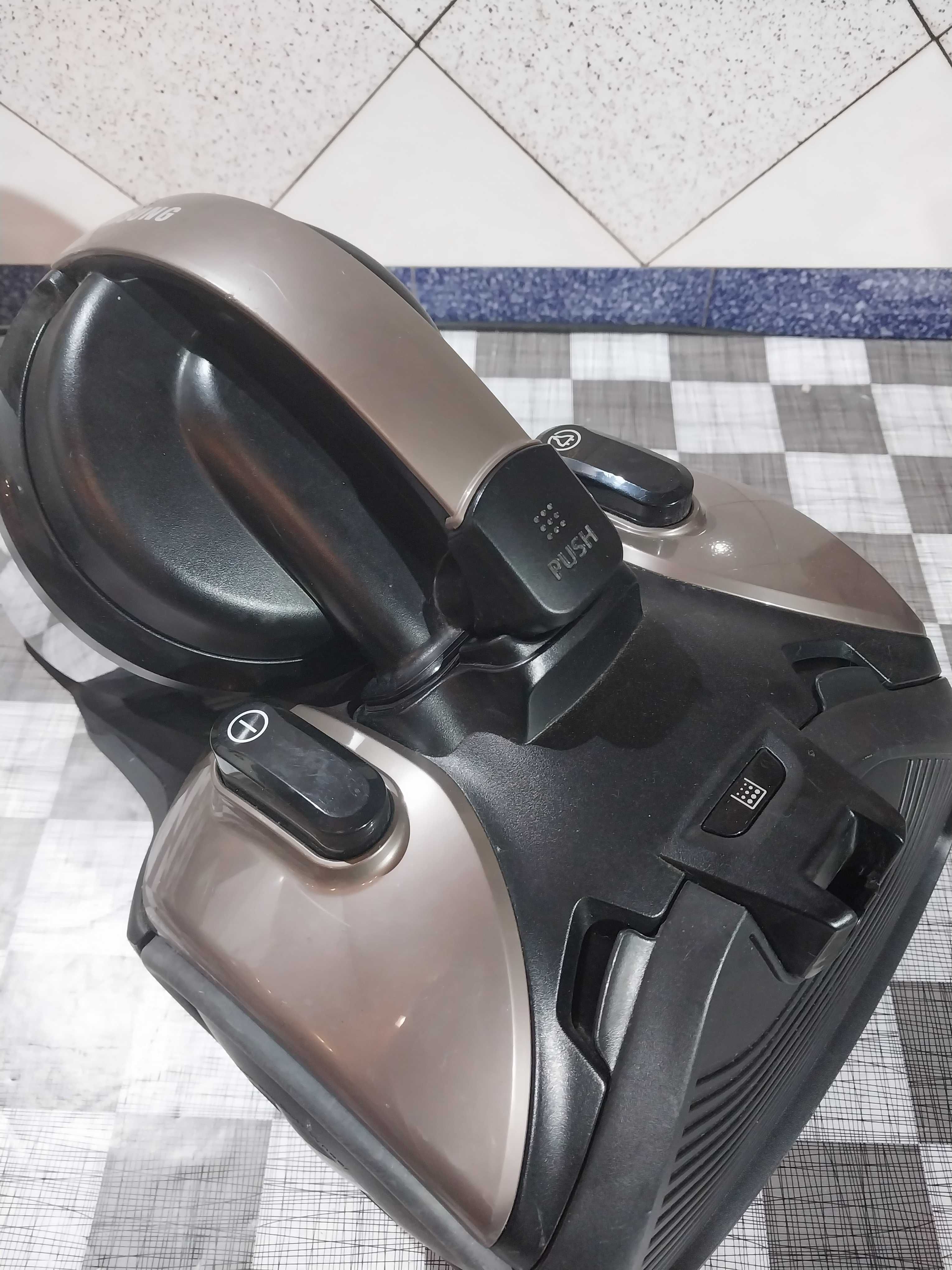 пылесос SAMSUNG 390W Колбовый