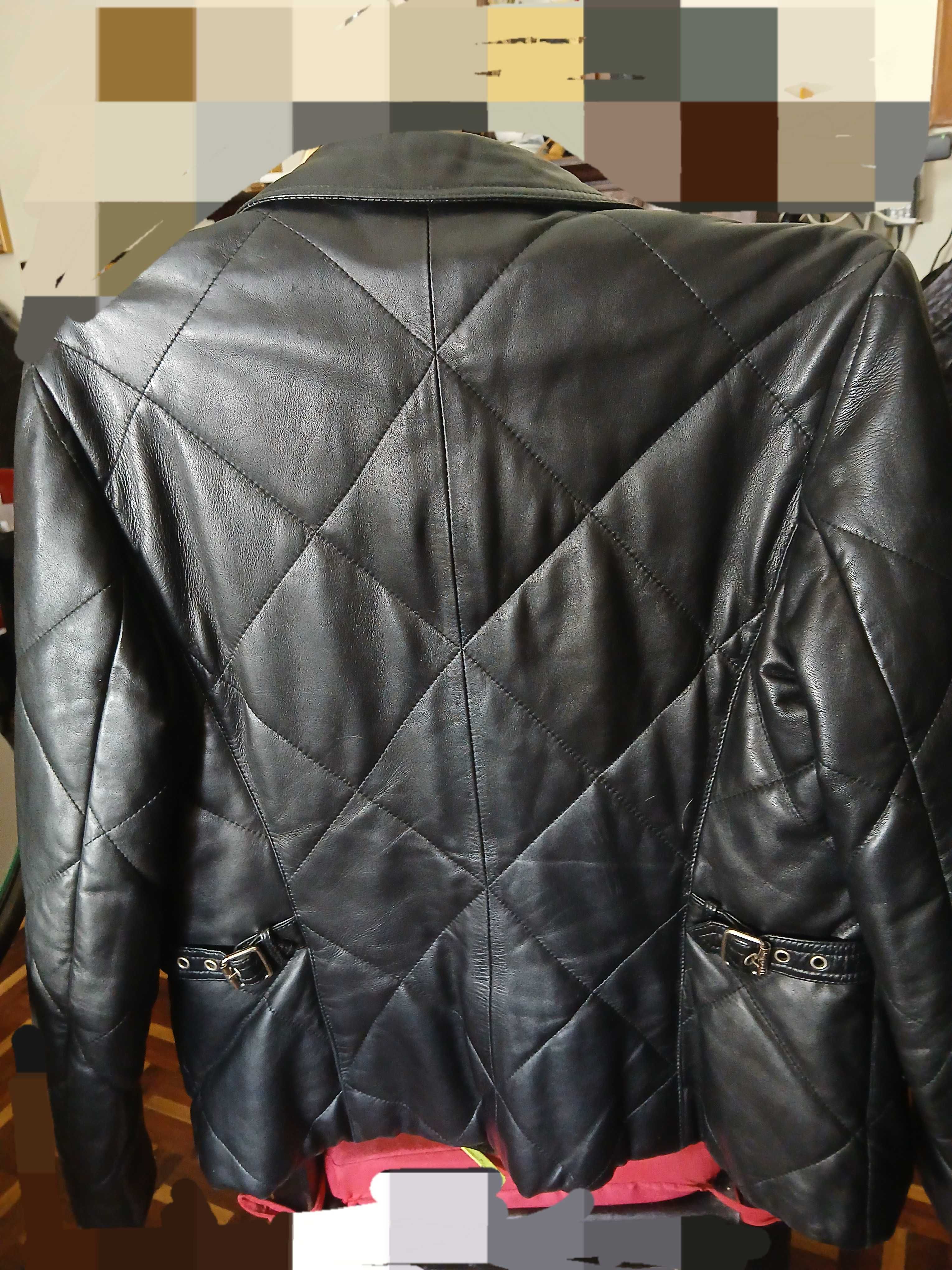 Blusão de pele de ovino Burberry preto