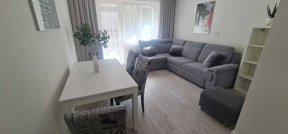 Mieszkanie 2 pokoje, 45m2, umeblowane, duży balkon