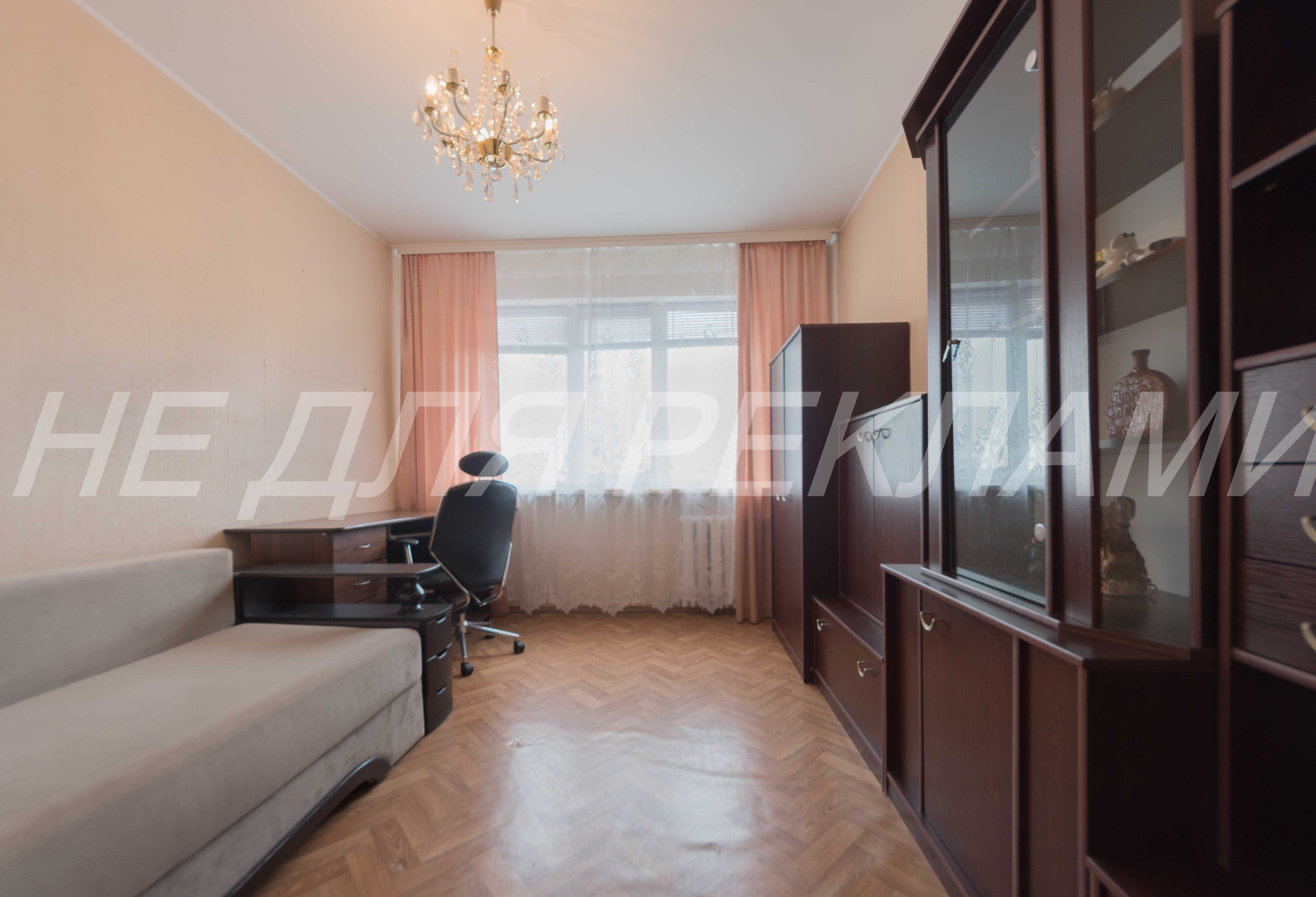 Без %! Виноградар. Продаж 3 к 72 м2 з ремонтом, вул. Н.Ужвій, 4.
