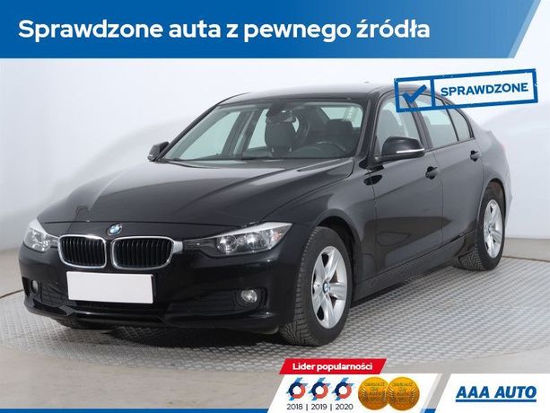 BMW Seria 3 318 d Modern Line , Klimatronic, Parktronic, Podgrzewane siedzienia