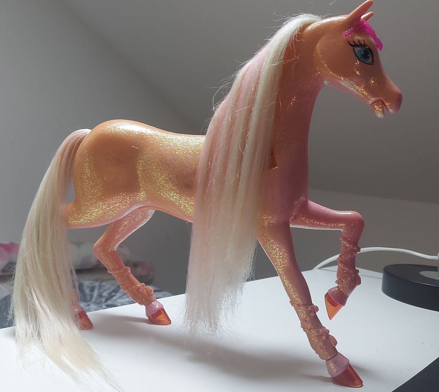 Barbie diamentowy pałac koń pegaz kucyk jednorożec