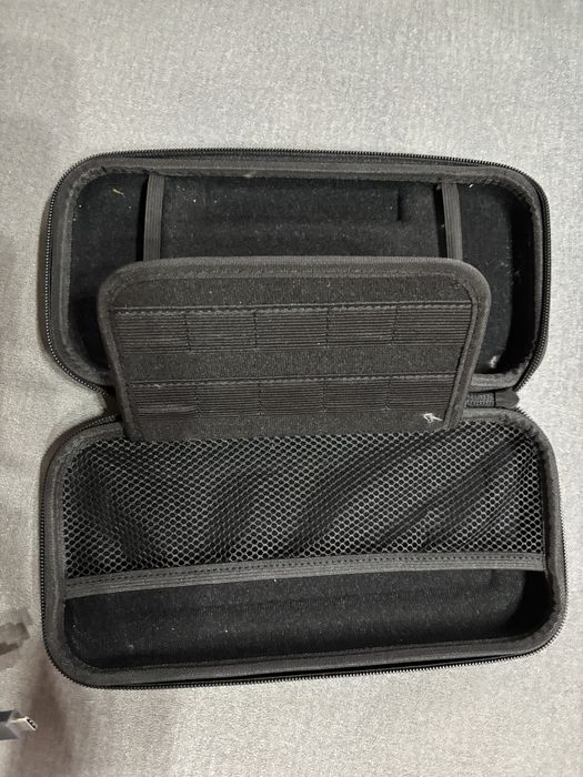 Sprzedan Nintendo Switch razem z casem 5 grami