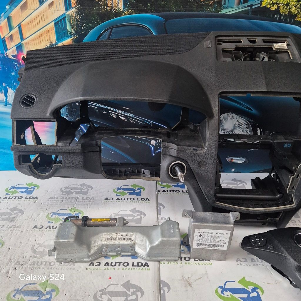 Tablier completo com kit de airbag Mercedes W204 Classe C