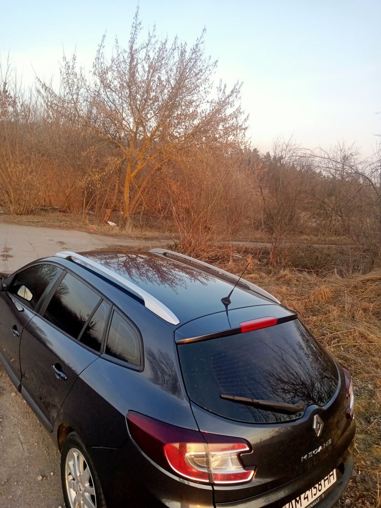 Продам Renault Megane 2011