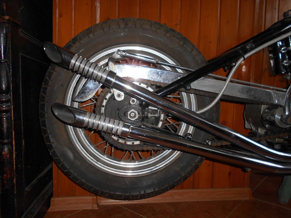 Вихлопні труби під двигун Харлей ВЛА-42. Harley-Davidson WLA-42