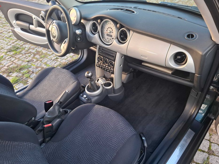 Mini One 1.6 Gasolina Teto Panorâmico ( Muito Estimado )