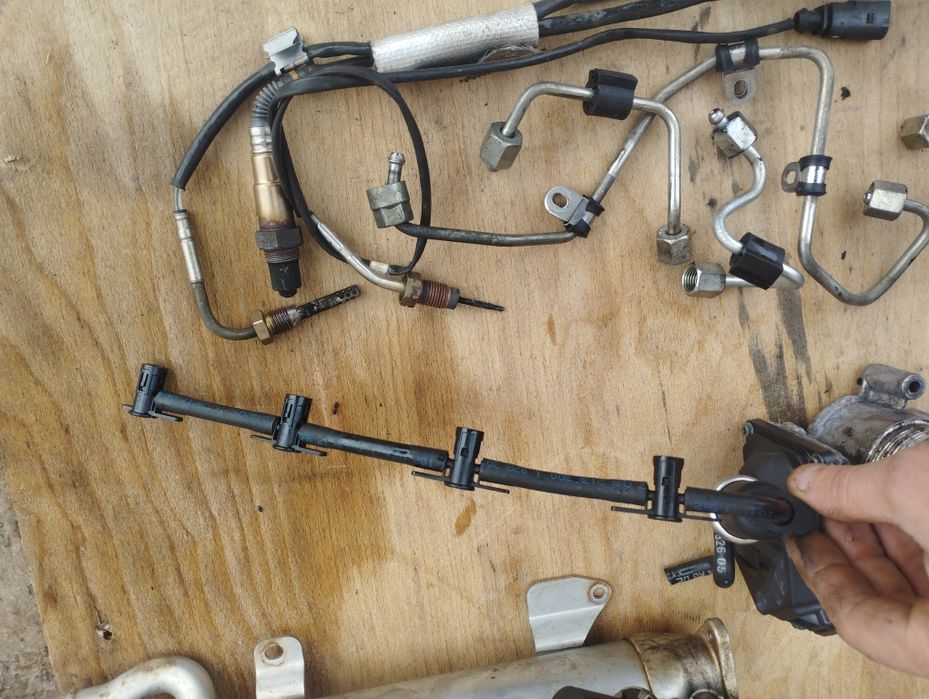 Декоративная крышка двигателя Passat CC B 6