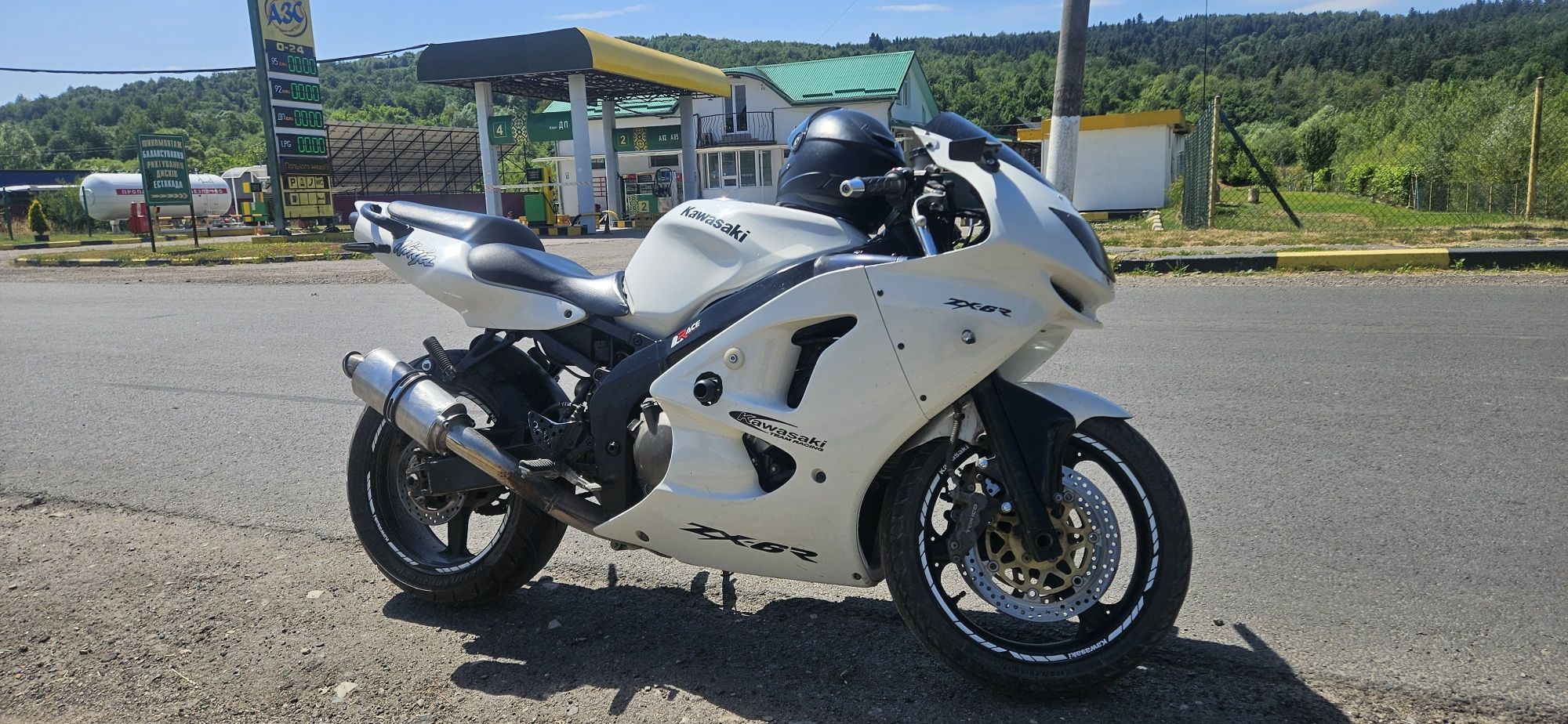 Продам Kawasaki ninja zx6r