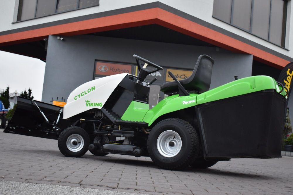 Traktorek ogrodowy kosiarka samojezdna VIKING 18KM 102cm+pług TRAK-TOM