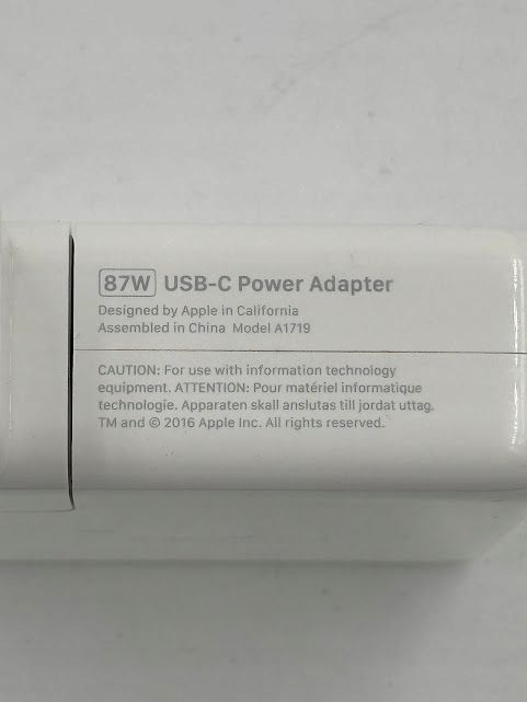 uszkodzony zasilacz apple moc 87w a1719 wtyk usb-c  opis