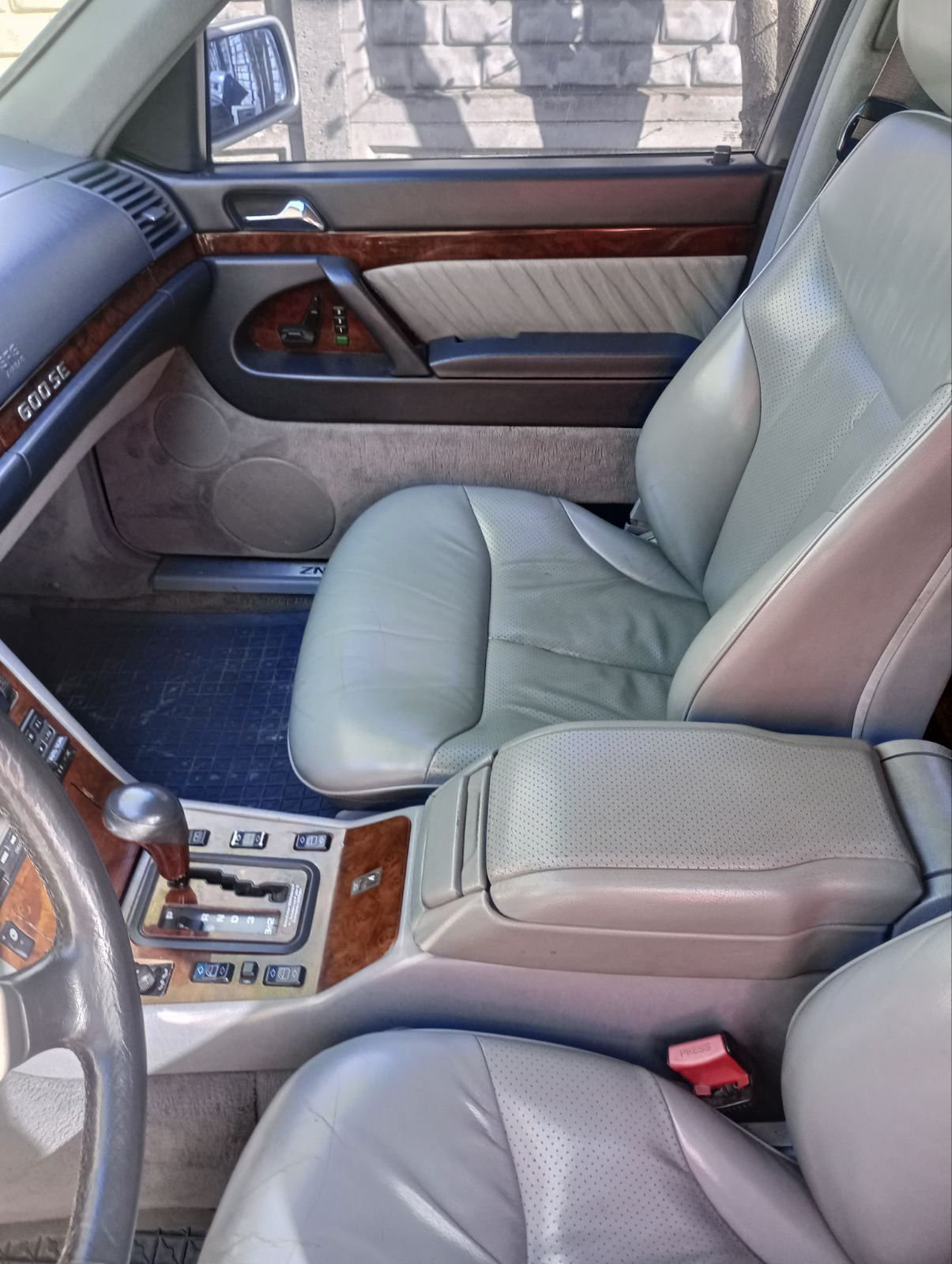 Mercedes W140 600SE Шестисотый