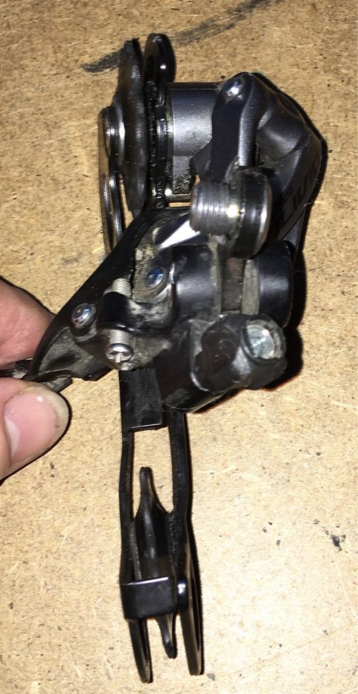 SHIMANO RD-M3100  Przerzutka tylna Shimano Alivio SGS (długi) 9 rz.