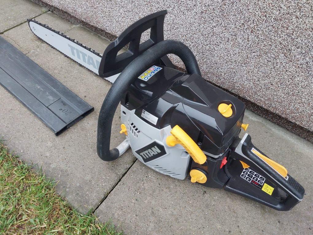Piła spalinowa Titan TTL760CHN 50 cm 2,9KM z 2023r