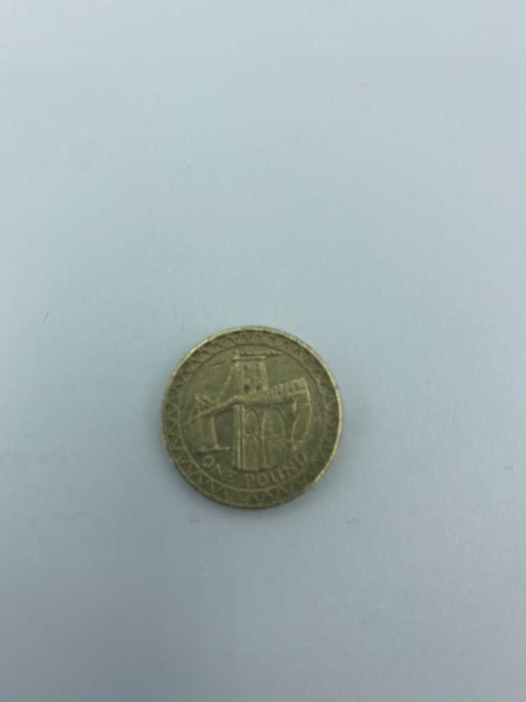 Moneta One Pound - Elizabeth II 2005 rok
