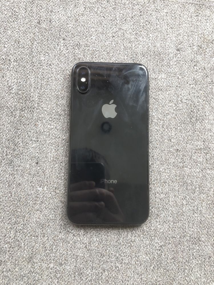 iPhone X 64 ГБ Black | R-SIM у комплекті |