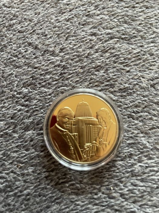 Zloty Medal z lustrzanym stemplem