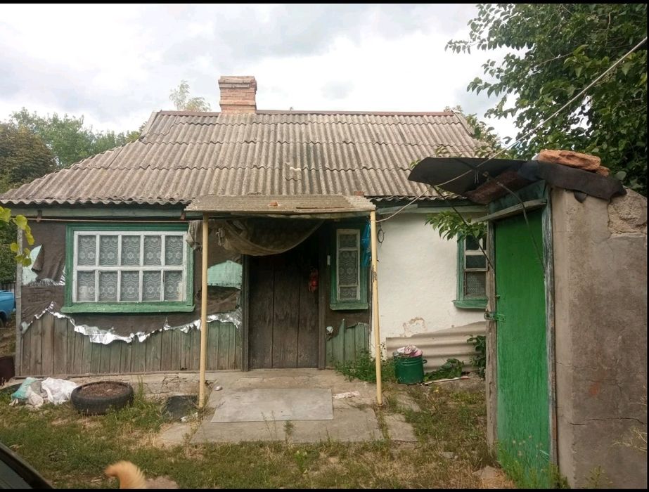 Продається хата в с. Петрово