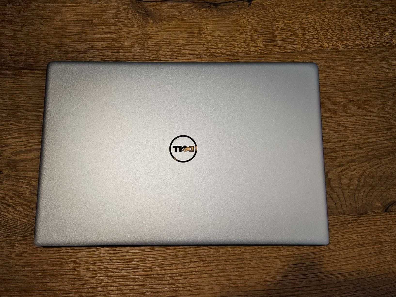 Dell XPS 13 9360 Intel Core i7 8 GB 240GB SSD FHD 13.3” z Windows 10 H