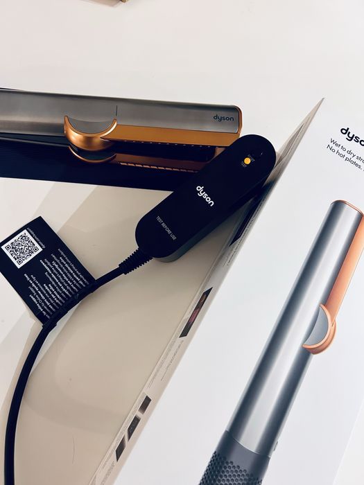 Suszarka prostownica dyson