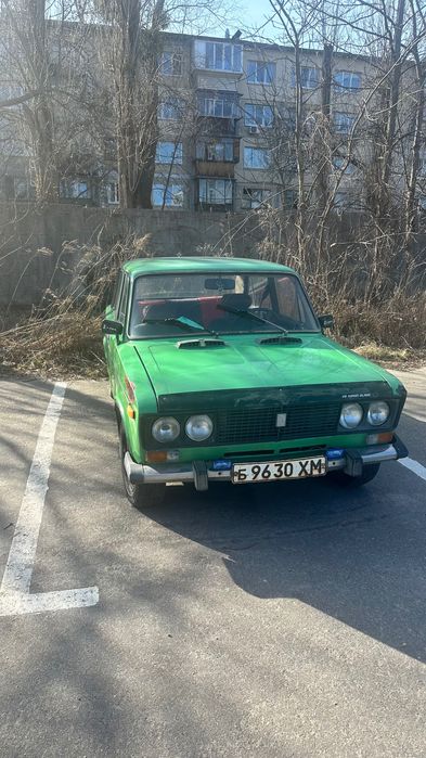 Продам Ваз 2106  на запчастини