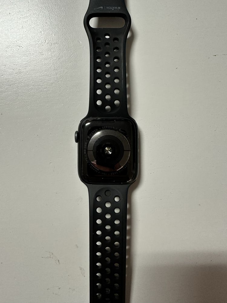 Apple Watch Serie 5 Nike