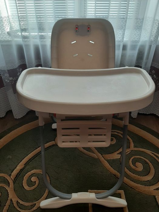 Продам стілець для годування