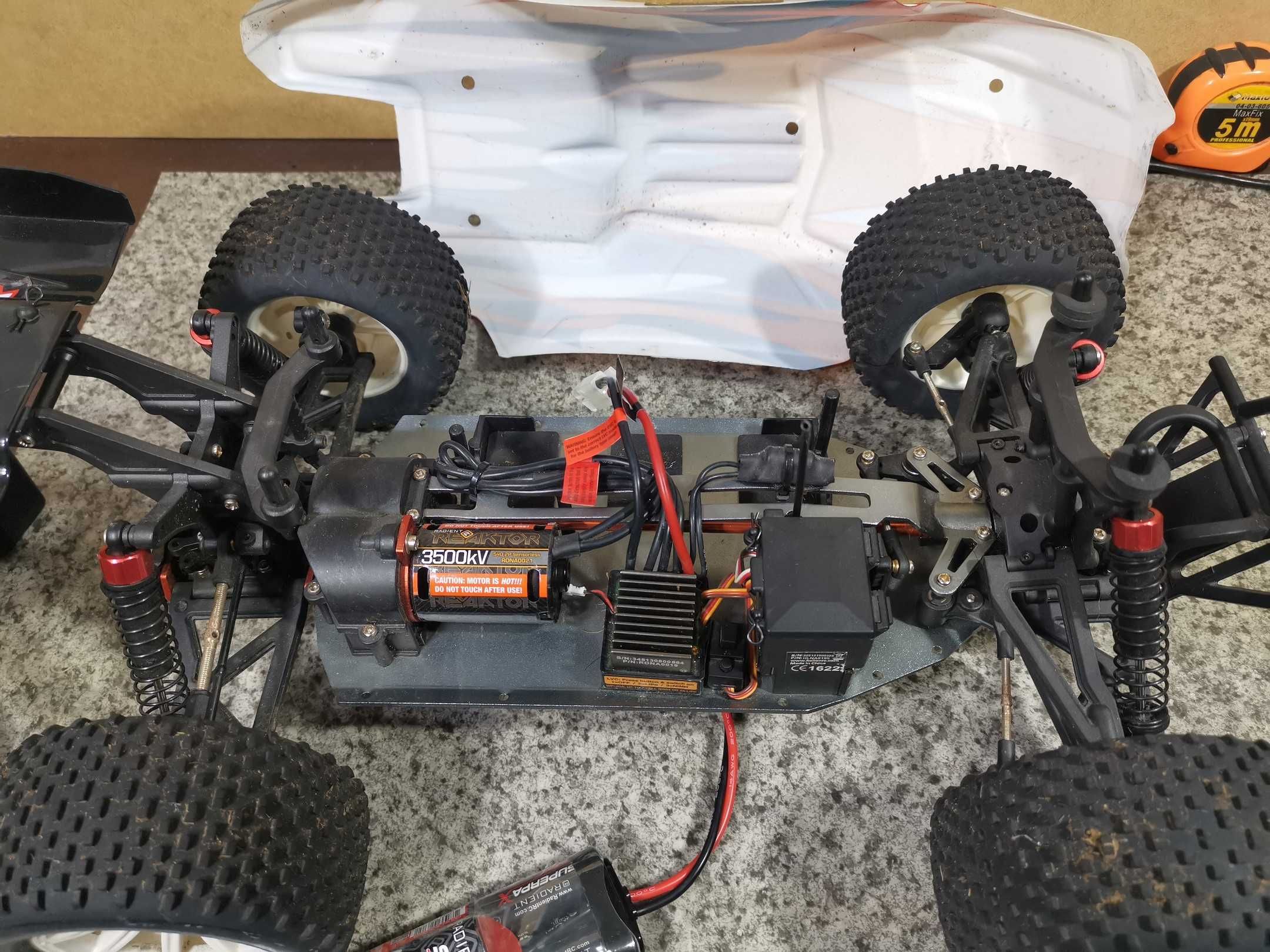 RC машинка Helion Dominus 10TR Brushless 1/10 безколекторна траггі