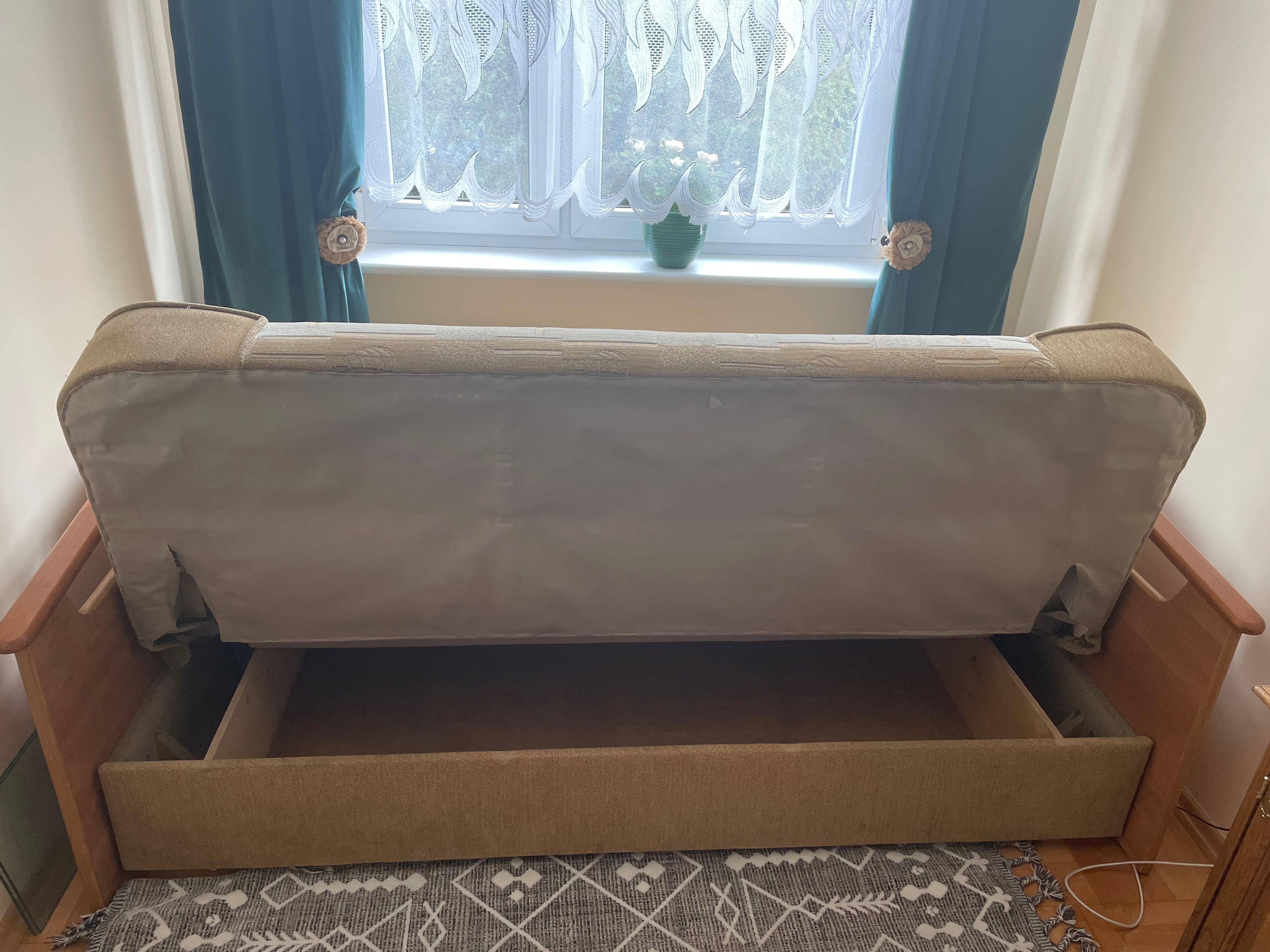 Sofa Wersalka rozkładana z pojemnikiem na pościel 130 x 200