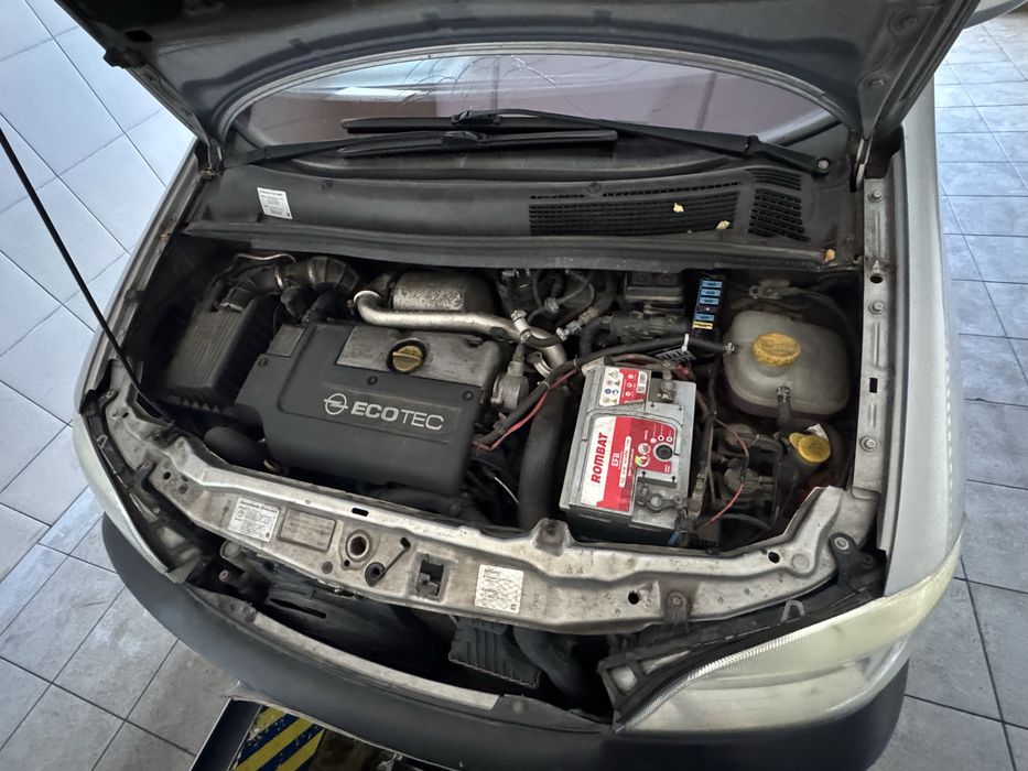 Продам свій Opel Zafira Sport 2.0dti