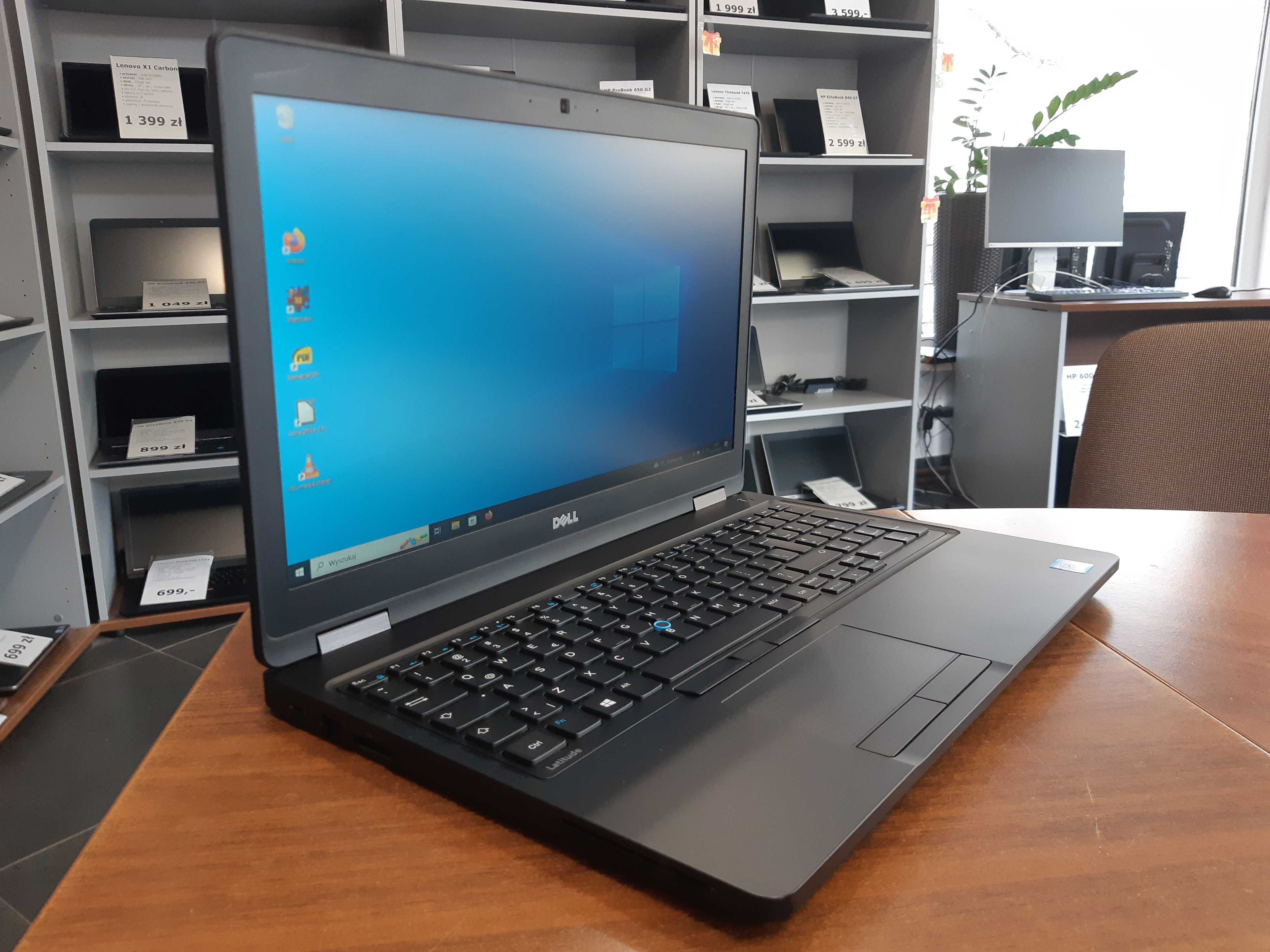 Dell Latitude 5580 I5-6300U 8gb 256ssd HDMI 15" IPS WIN10 FV23 RATY 0%