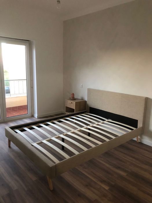 Cama bege 140x190