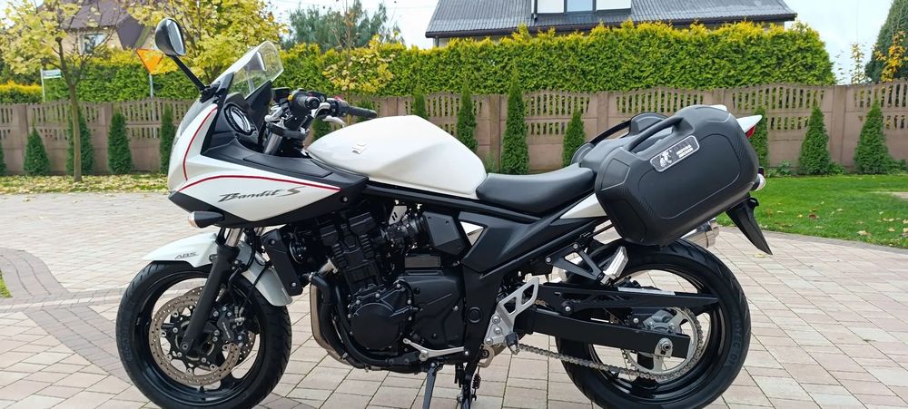 Suzuki Bandit GSF 650 ABS 49tys,kmTUV KUFRY-HepcoBecker PEŁNE ASO -LIFT