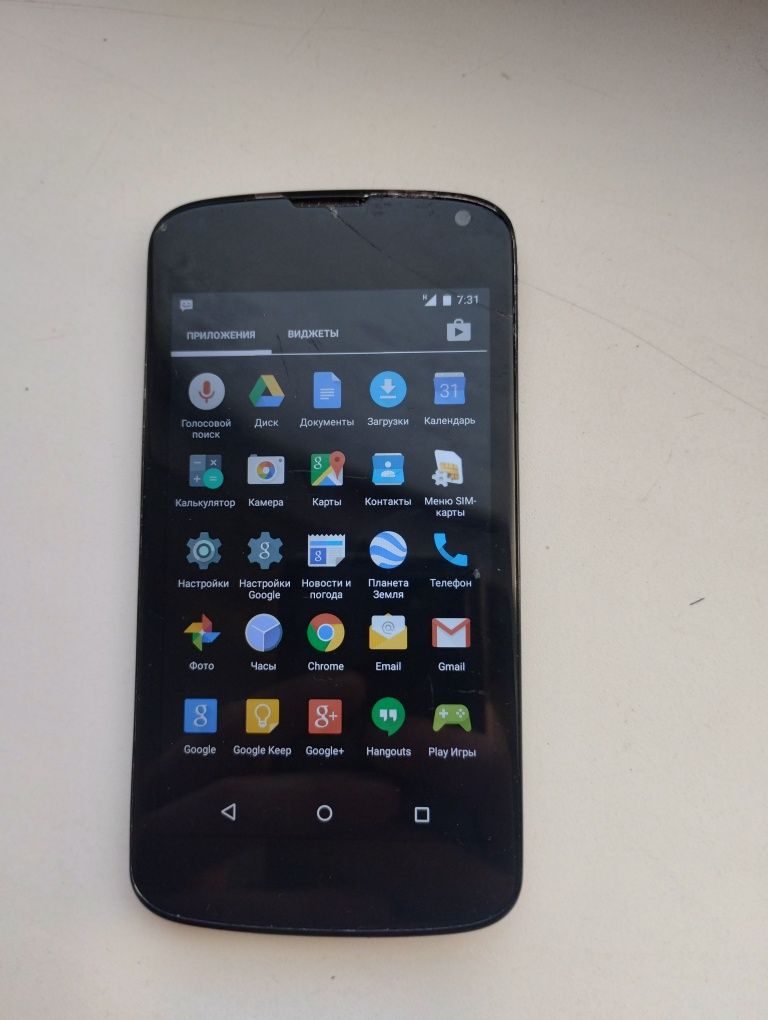 LG Nexus 4 (LG-E960) 2/16GB