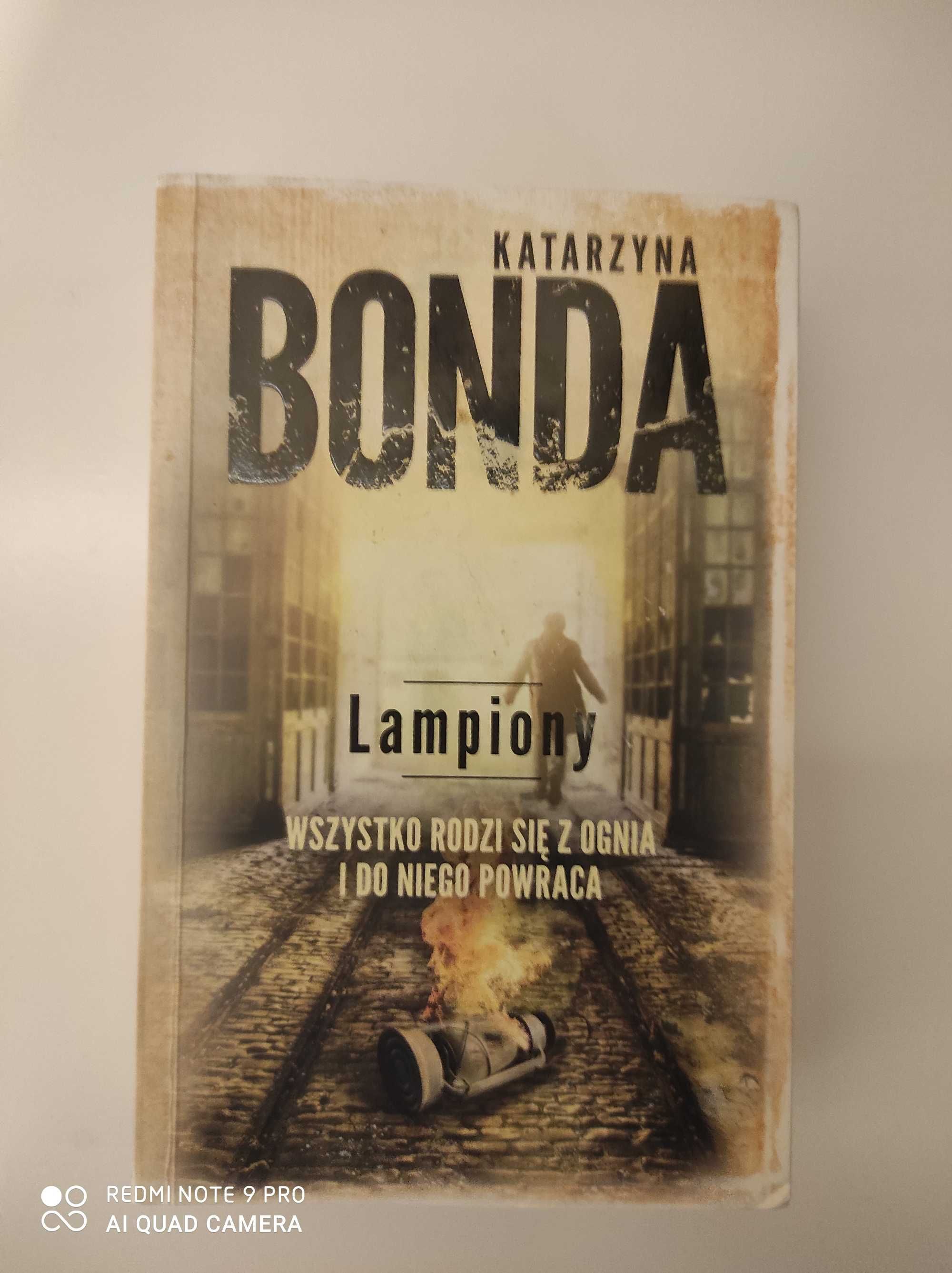 Katarzyna Bonda Lampiony